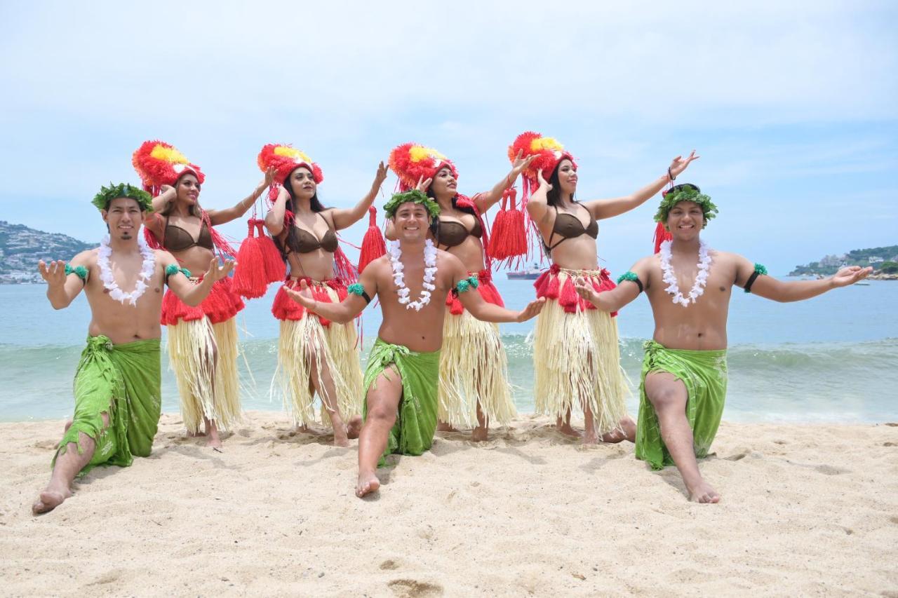 Ritz Acapulco All Inclusive Exterior photo Luau dancers in Hawaii